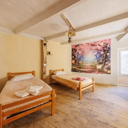 Holiday home La Dorette - Dans Le Parc Naturel Livradois-forez Arlanc